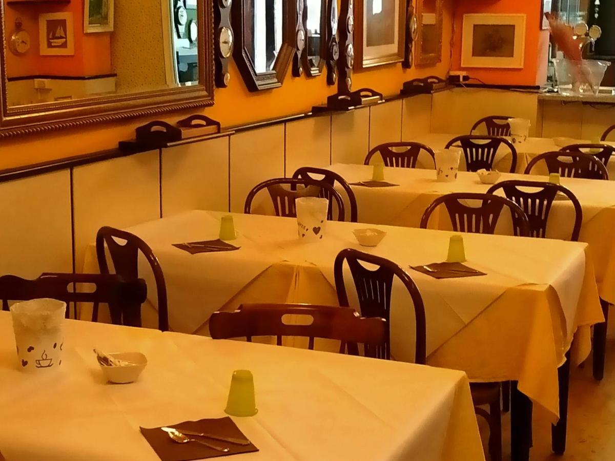 Santa Croce sullʼ Arno Hotel San Carlo מראה חיצוני תמונה