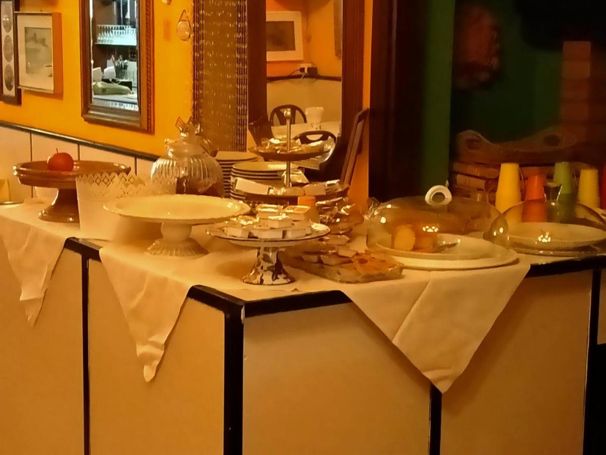 Santa Croce sullʼ Arno Hotel San Carlo מראה חיצוני תמונה